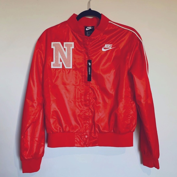 Nike Varsity Red and White Performance Jacket Youth Size XL NWT - Picture 2 of 12